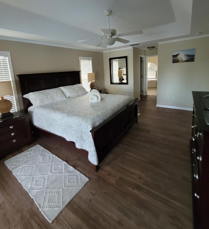 Villa Tortuga - Place To Relax Cape Coral Bagian luar foto